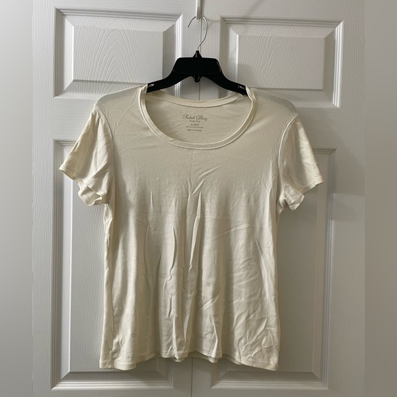 Faded Glory Tops - 🐮Faded glory cream color shirt🐮